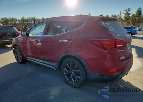 2017 Hyundai Santa Fe Sport z USA, uszkodzony, nr VIN 5XYZWDLA2HG421533